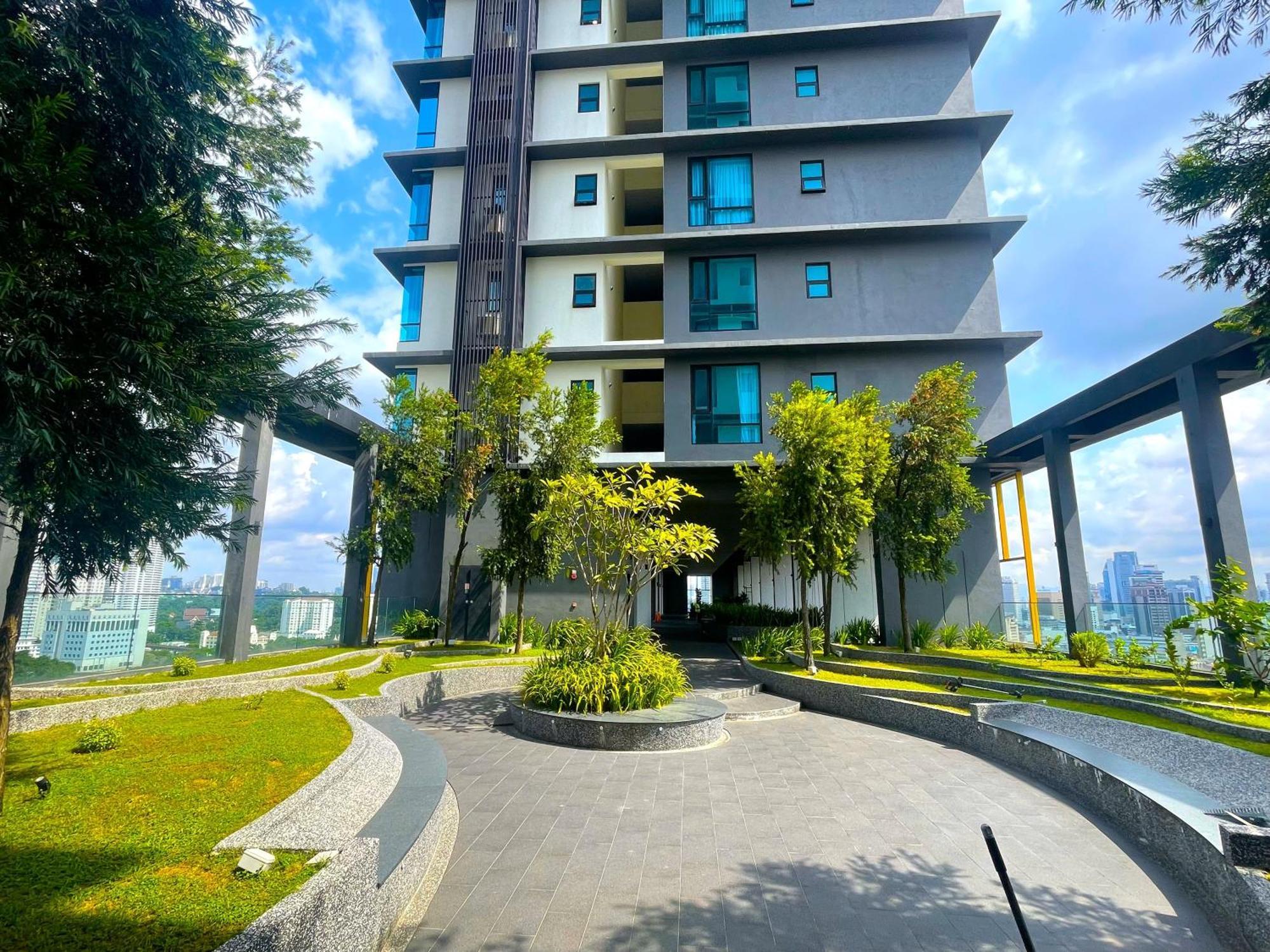 Astra At Opus Residences Kuala Lumpur Extérieur photo